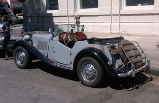 Illustration for article titled 1953 MG TD